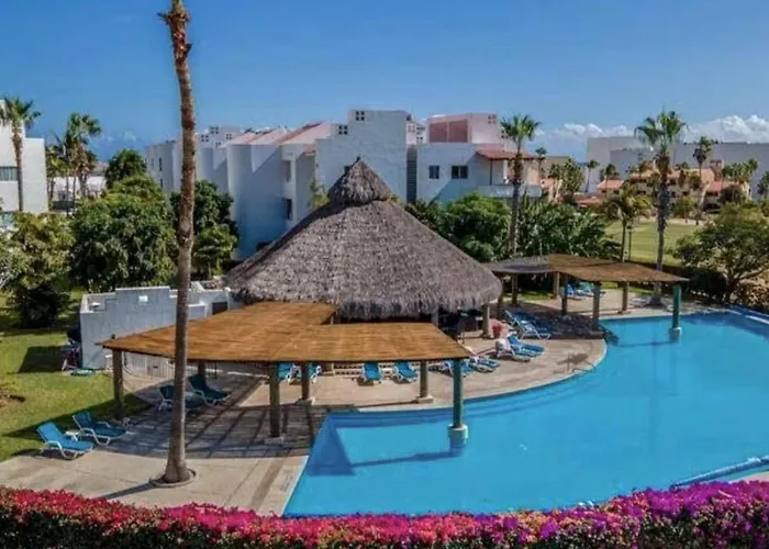 Peninsula Pen V1 208 Cabo San Lucas